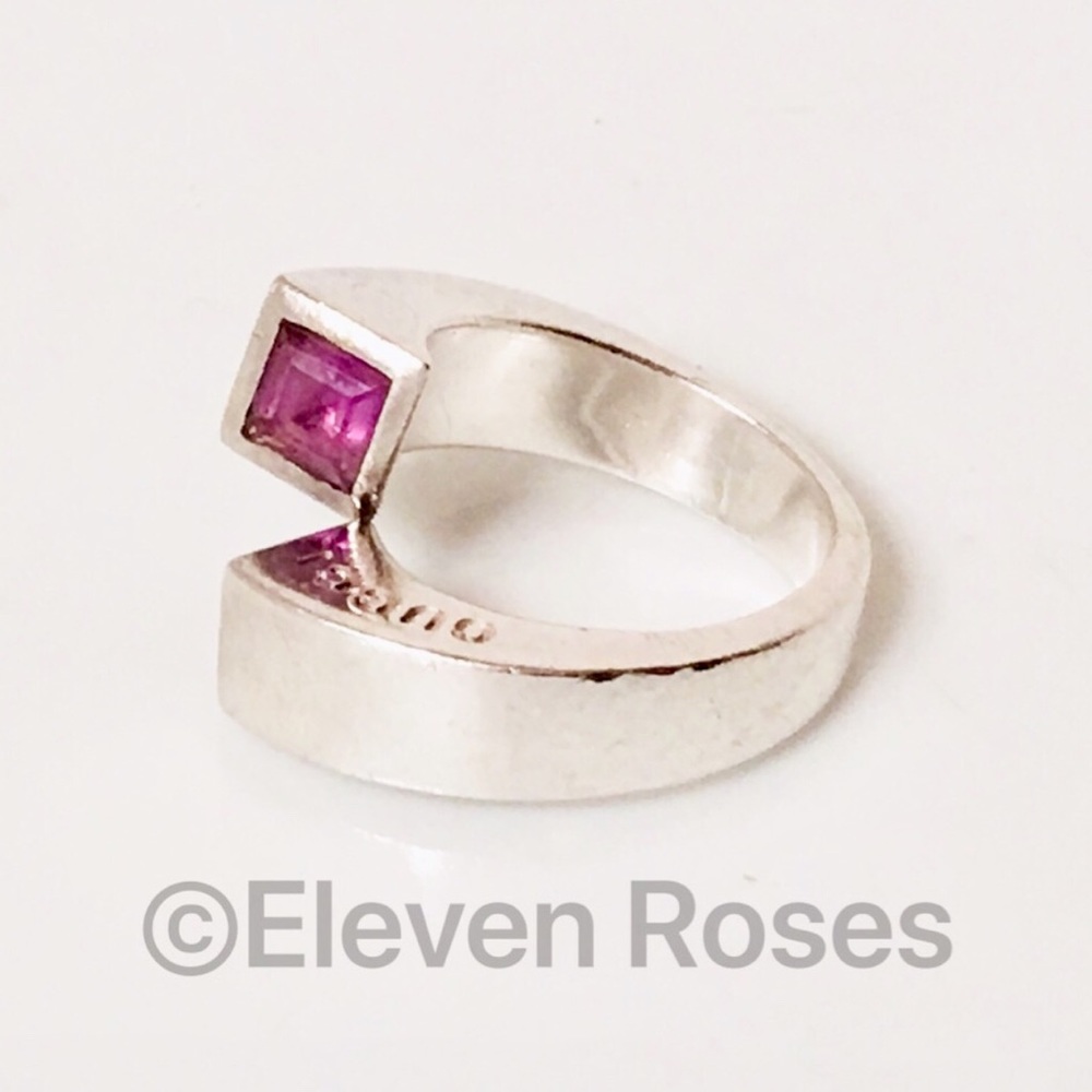 Gucci Sterling Silver Amethyst Bypass Ring - Picture 8 of 8
